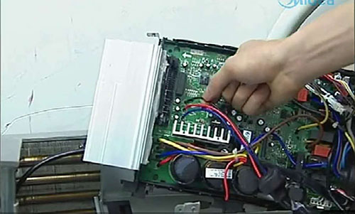 平坝美的空调电话是多少